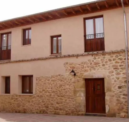 Casa Fuente Del Val * Pradanos de Ojeda