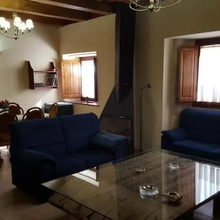 בית נופש Casa Fuente Del Val Prádanos de Ojeda