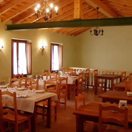 Casa Fuente Del Val Vakantiehuis Prádanos de Ojeda