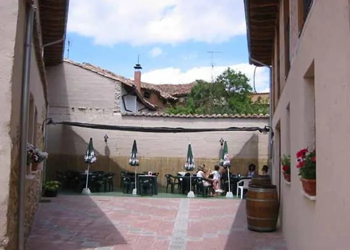 Casa Fuente Del Val Ferienhaus