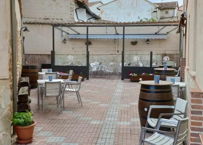 Casa Fuente Del Val Ferienhaus Prádanos de Ojeda